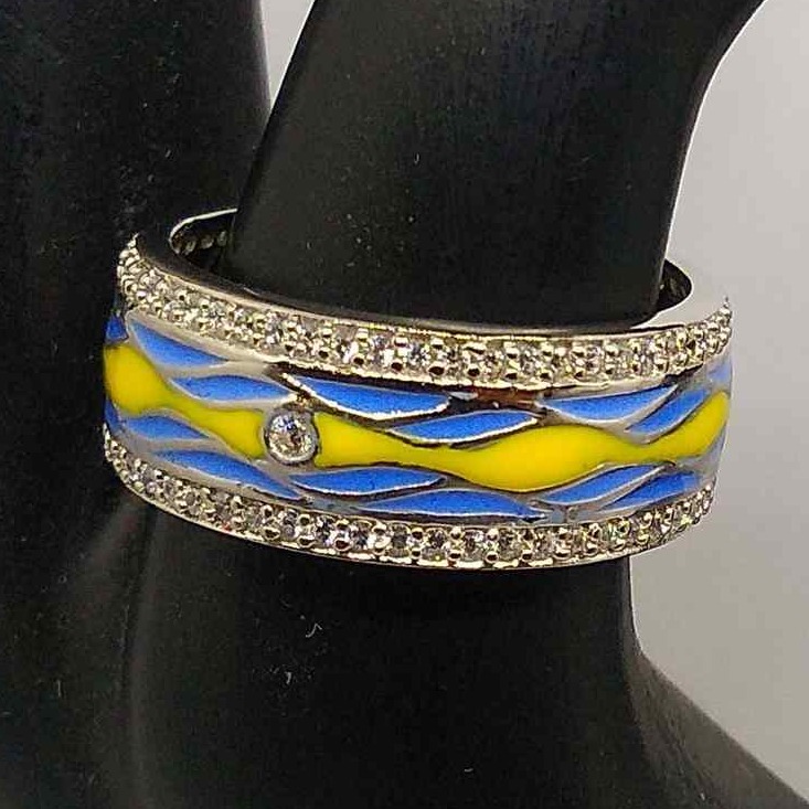 925 sterling silver diamond band  color Ring for ladies