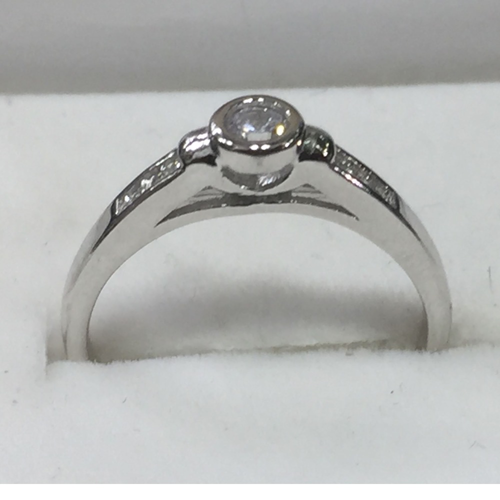 925 sterling silver diamond ring