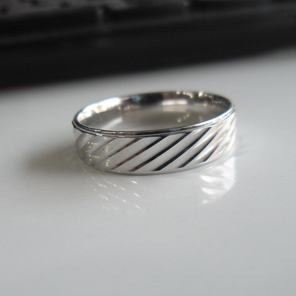 925 sterling silver BAND ring for ladies