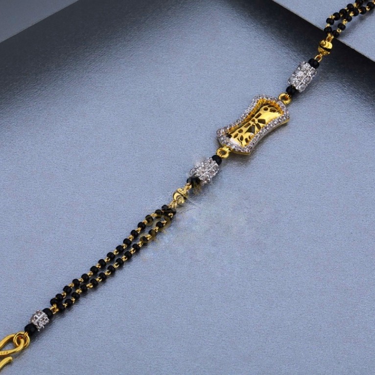 Hand mangalsutra