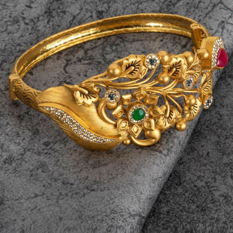 22kt/916 gold antique wedding bridle single bracelet for ladies
