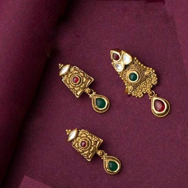 22kt/ 916 gold antique special occasions pendant set for ladies