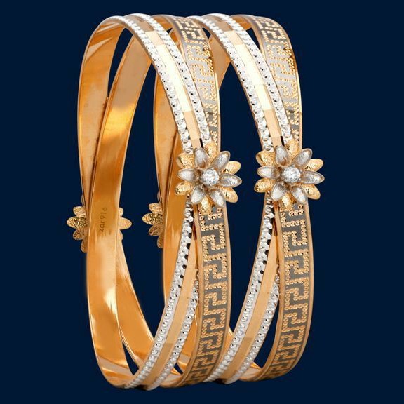 22KT/ 916 Gold fancy CNC cutting wedding bridle bangle for ladies