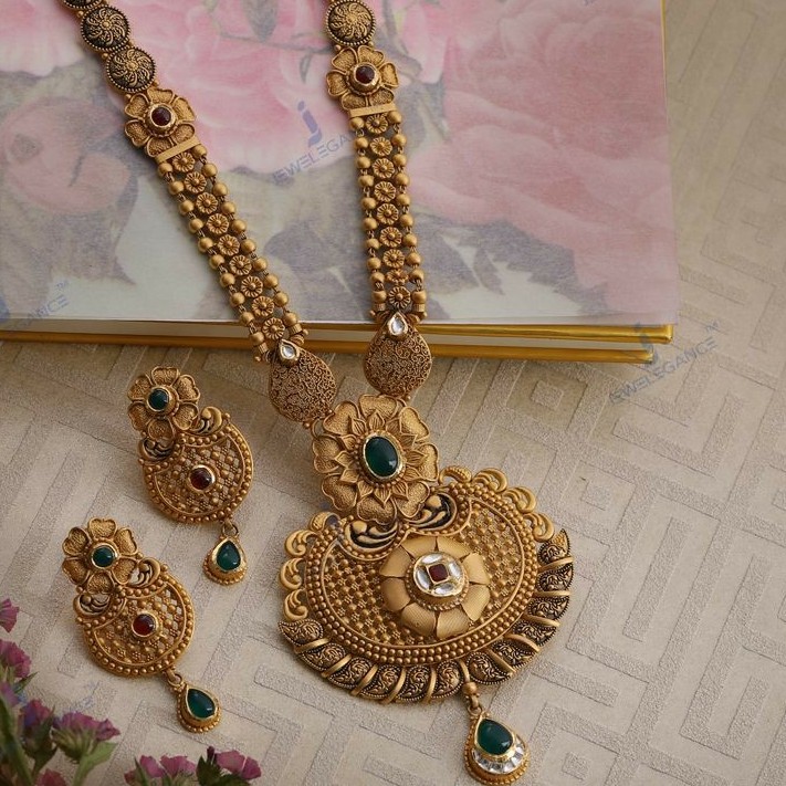22KT / 916 Gold antique Bridle long Necklace set for Ladies STG1015