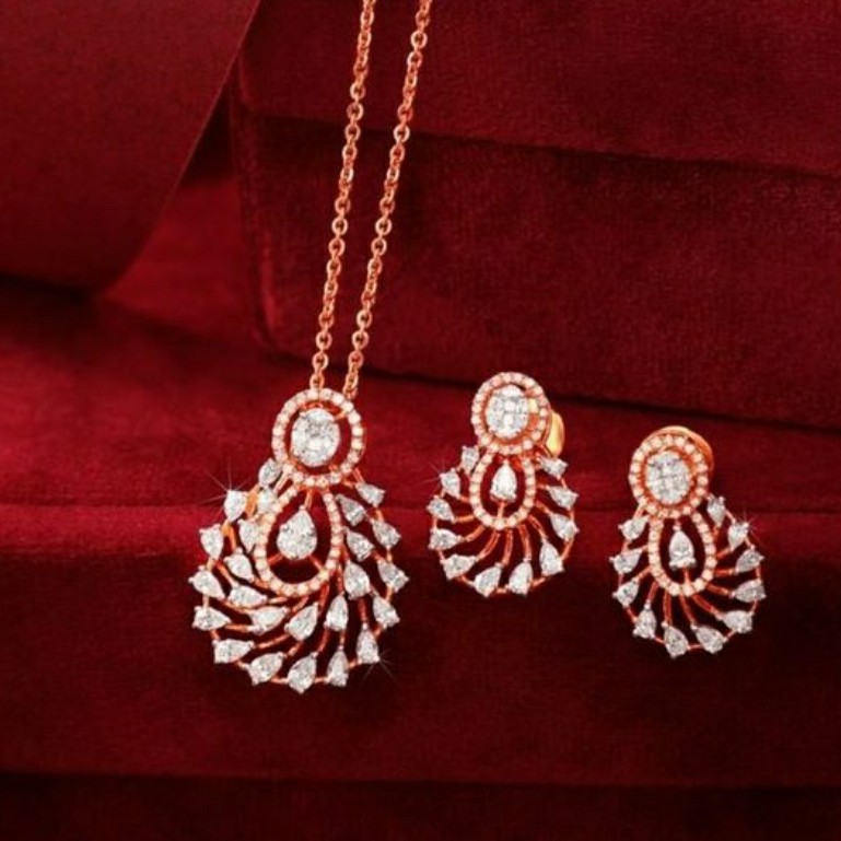 18KT Rose Gold special occasions Pendant set for Ladies PBG1001