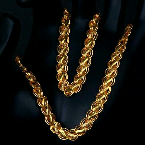 Modern 22KT Gold Gents Chains