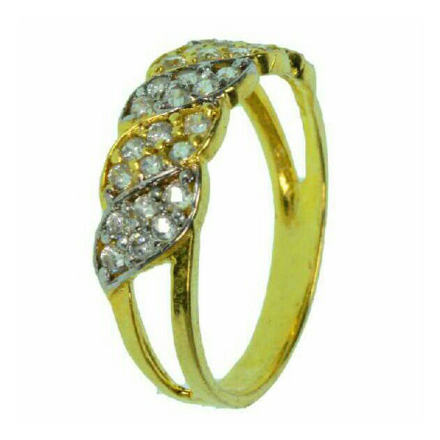 916 Gold Attractive Diamonds Ring