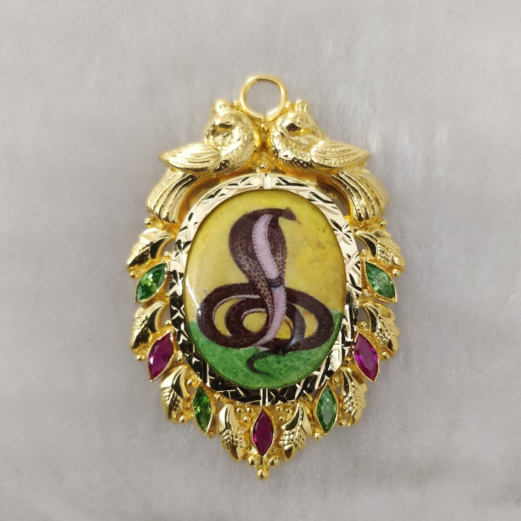 916 Gold Fancy Photo Fram Pendant