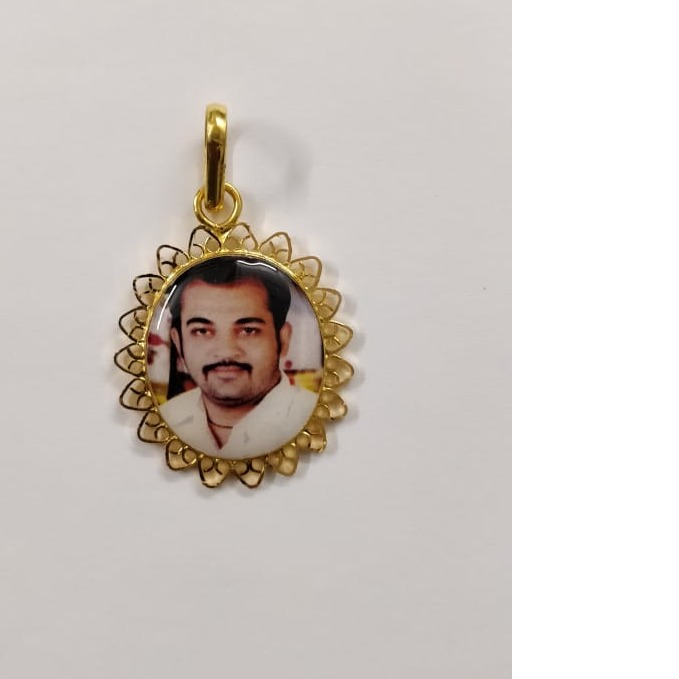 22K/916 Gold classic Gents Pendant