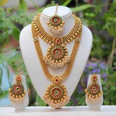 Modern Designer Artificial Bridal Set