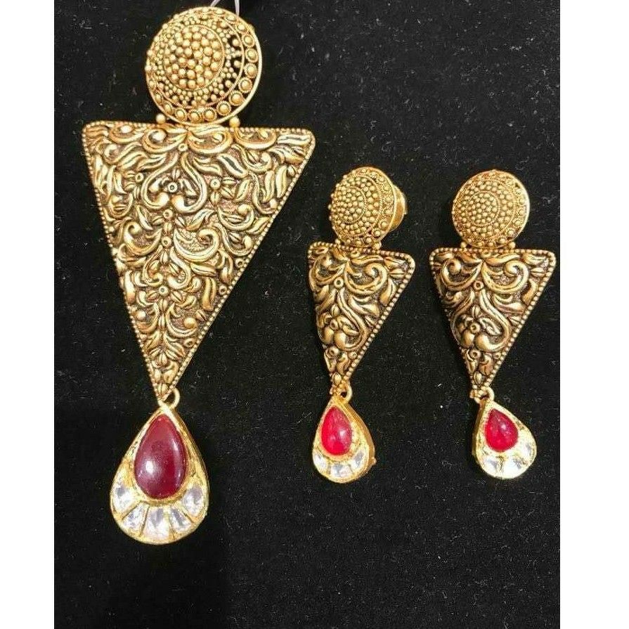 22K / 916 Gold Ladies Antique Jadtar Ethical Necklace Set