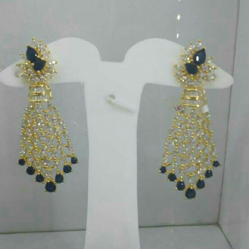 Modern Ladies Earring
