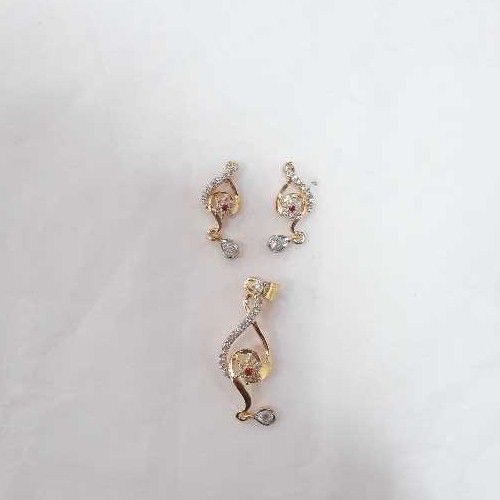 22k Gold Diamond Pendant Set