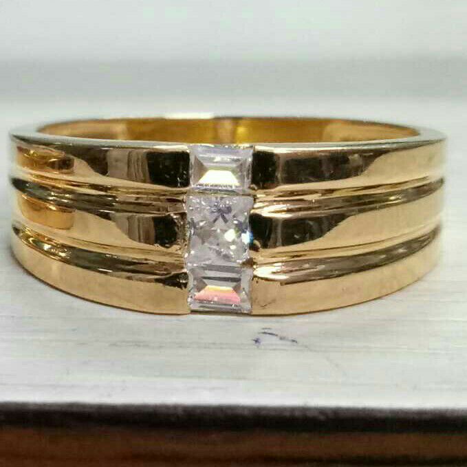 22K / 916 CZ Gold Solitare Prong Gents Rings