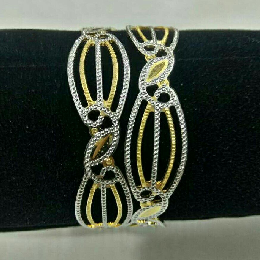 22K / 916 Gold Attractive Modern CNC Bangle
