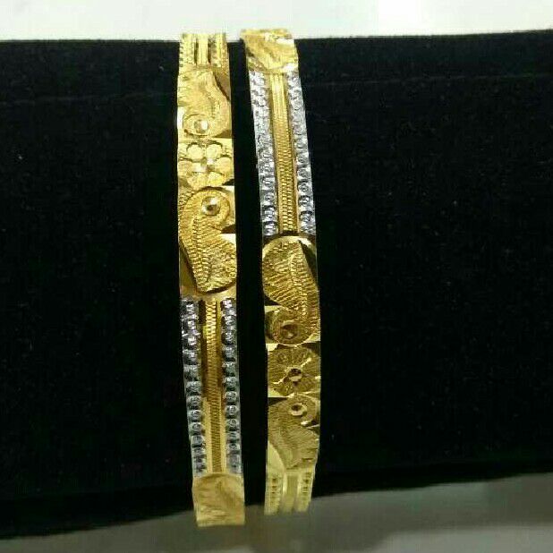 916 Gold Khila CNC Dull Bangle
