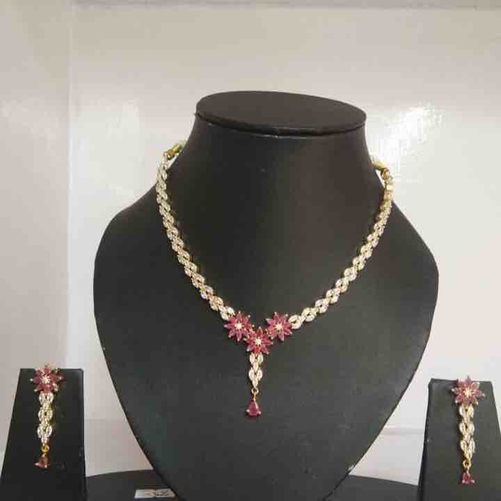 Antique Artificial Necklace Set