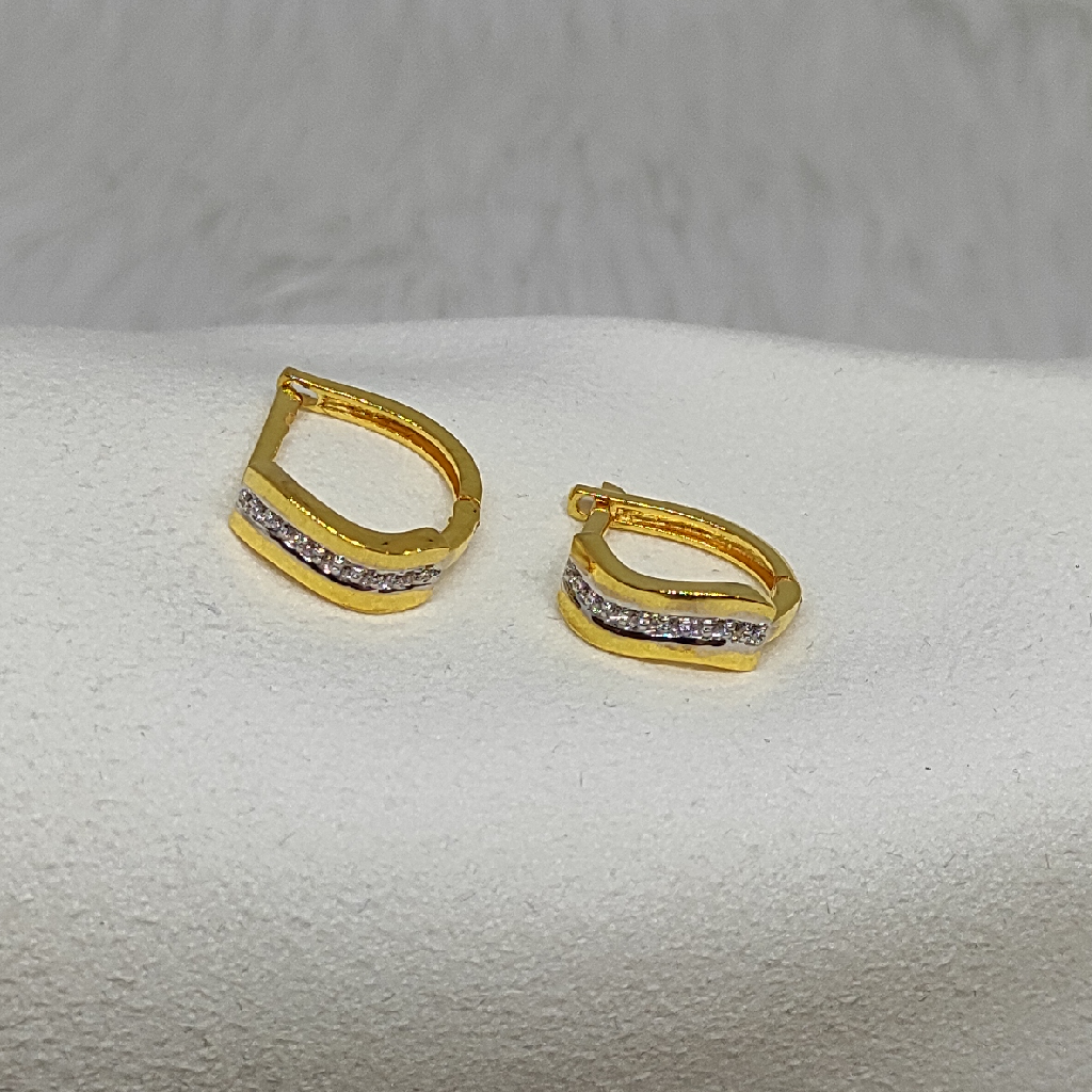 gold Bali Earring