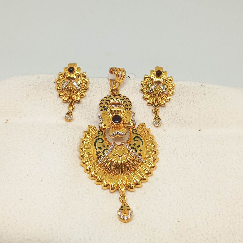 20kt ladies pendant set