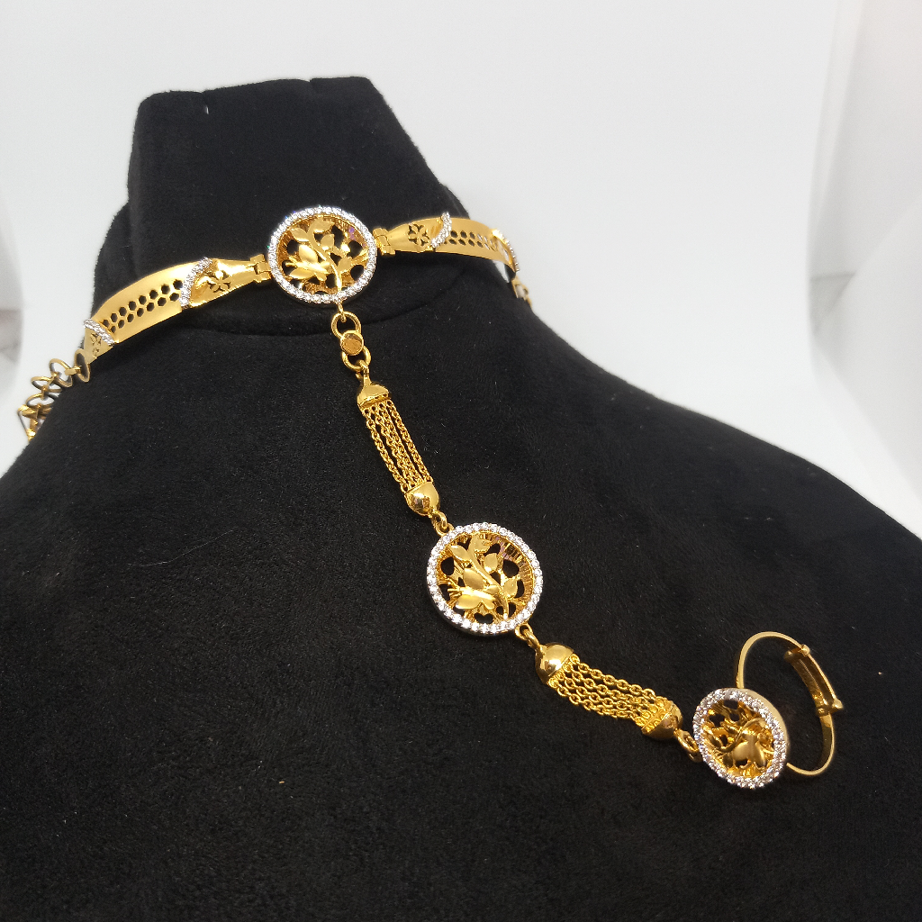 18kt ladies pocha