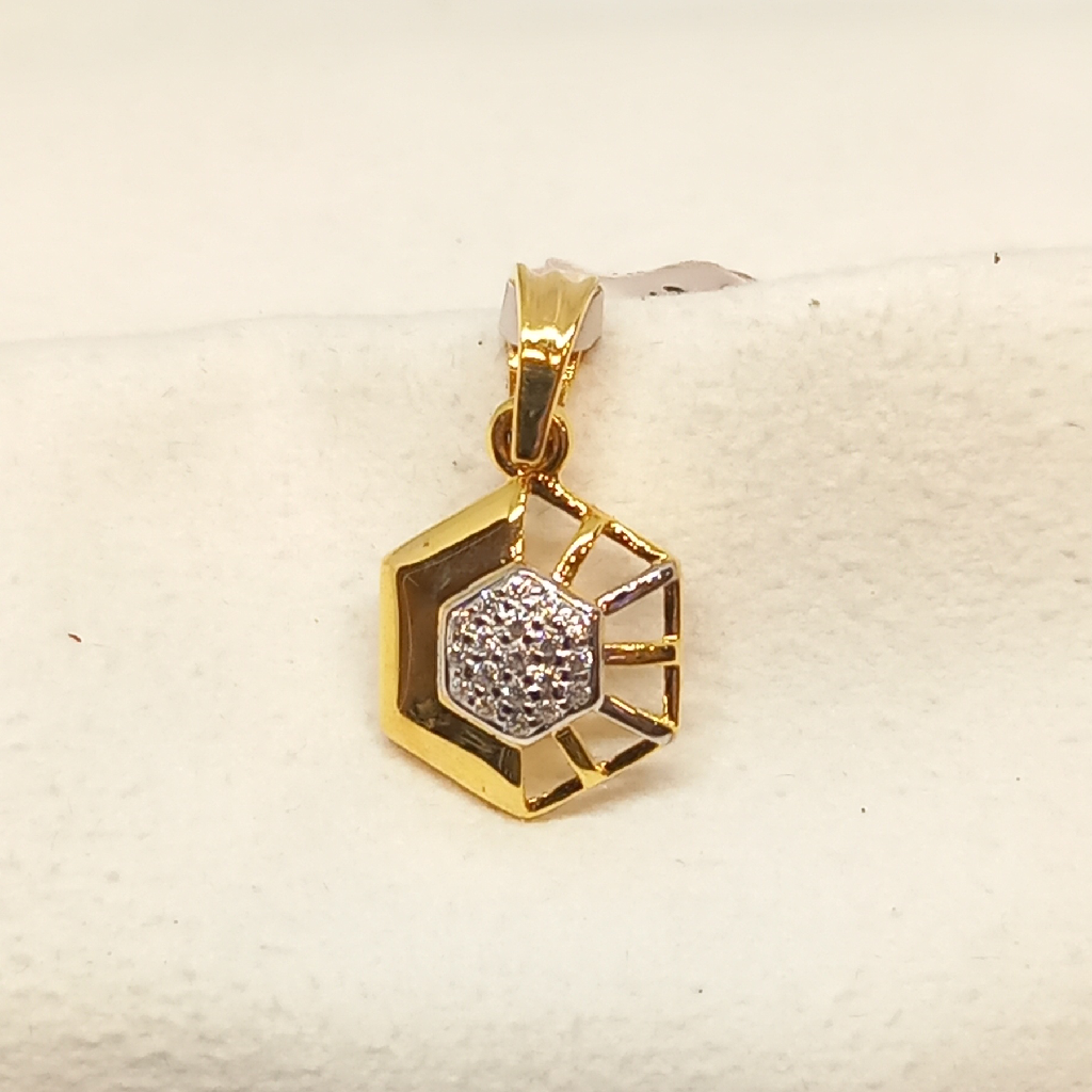 18kt pendants
