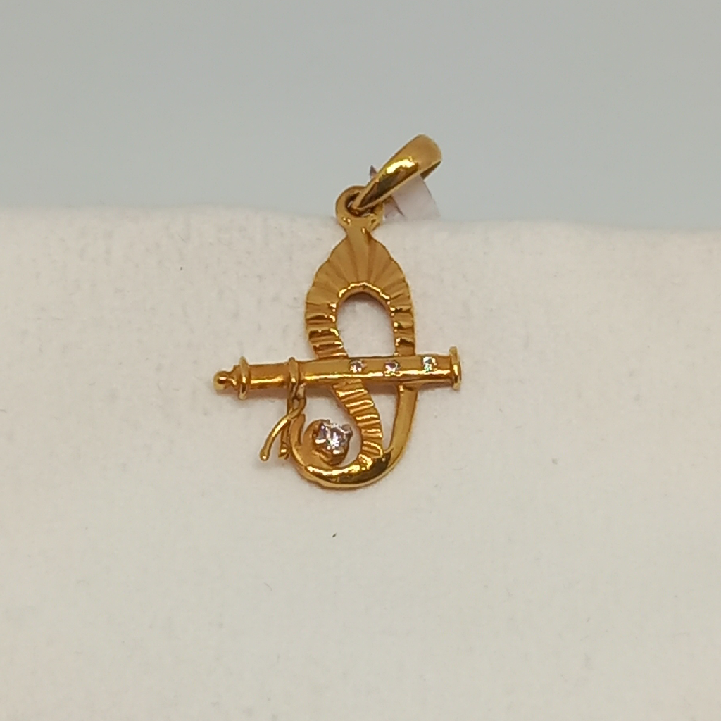 18kt pendants