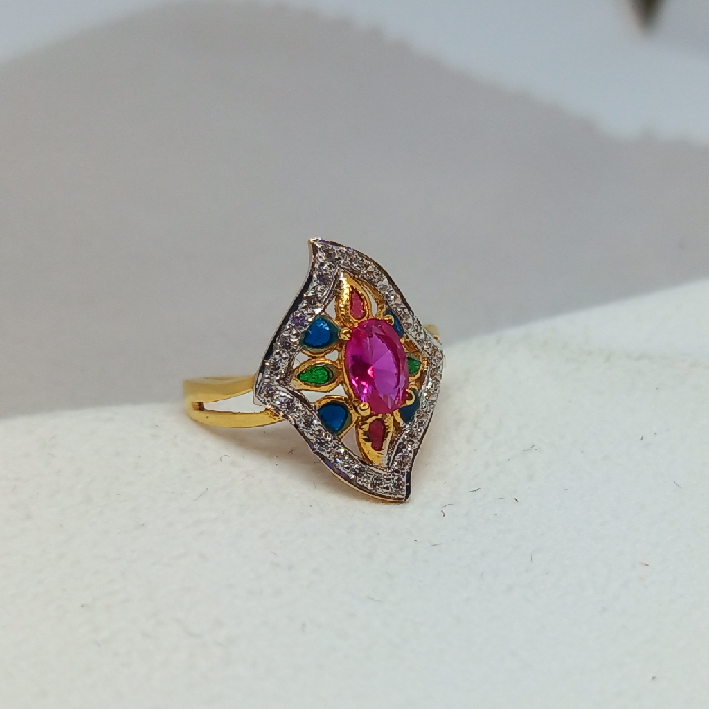 18kt ladies Ring