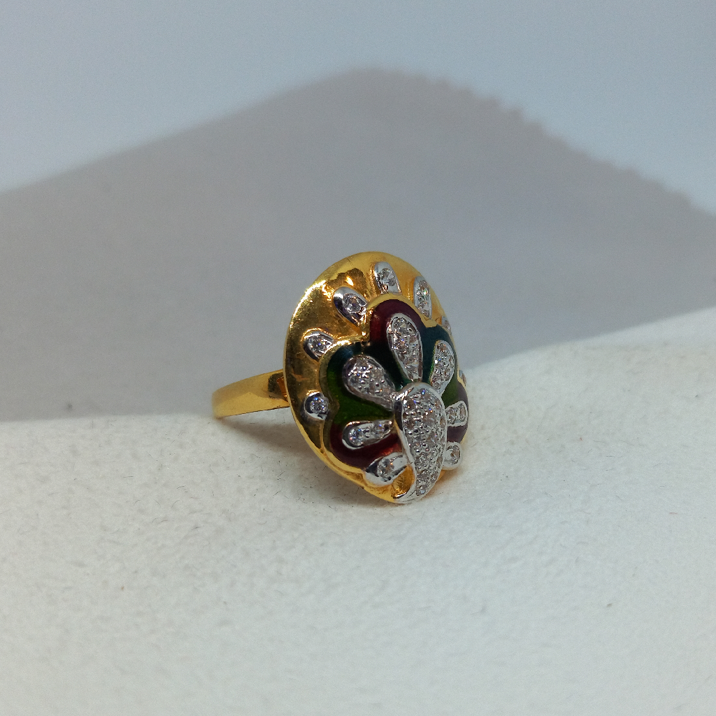 18kt ladies Ring