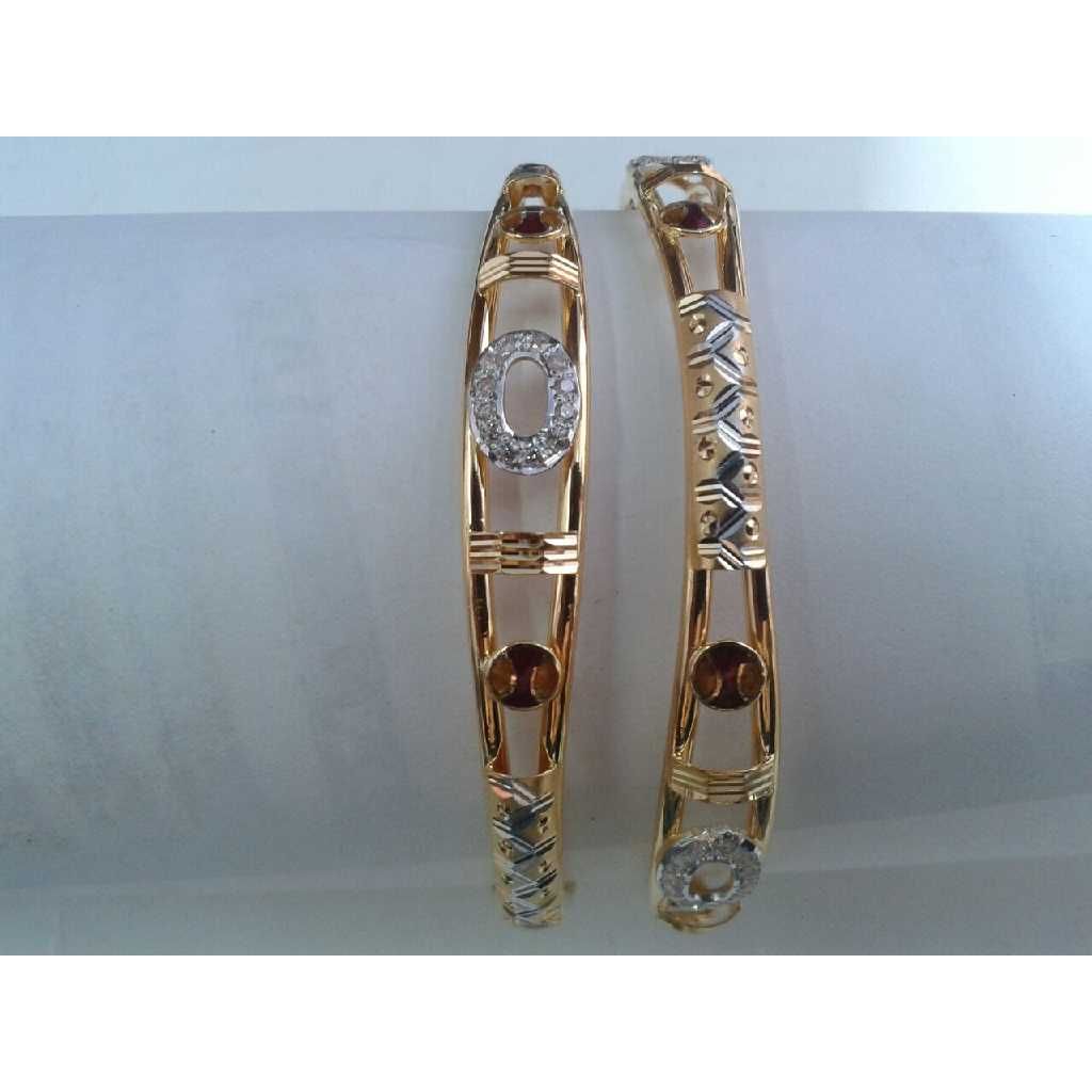 Modern Attractive Shiny Bangles