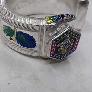 Antique Desing Silver Bharwadi Kadla