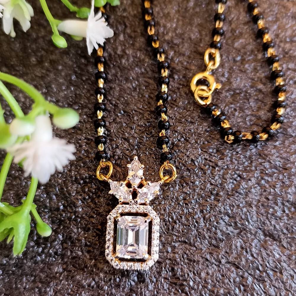 925 silver emrald halo magalsutra with beads chain