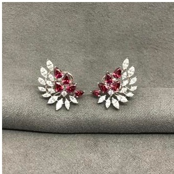 9KT Leaf Shape Swarovski Earring