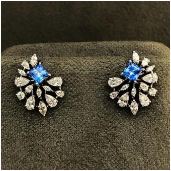 9KT Designer  Swarovski Earring For Ladies
