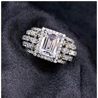 Designer 9KT Swarovski Ring