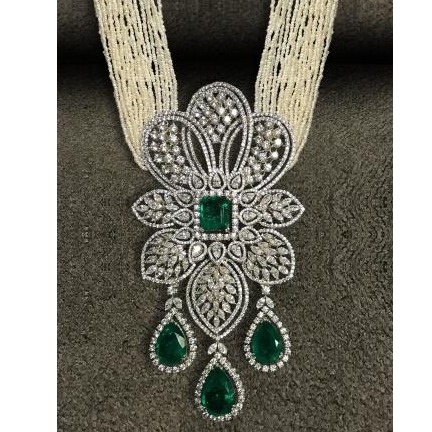 Magnificant Necklace With 9KT Swarovski