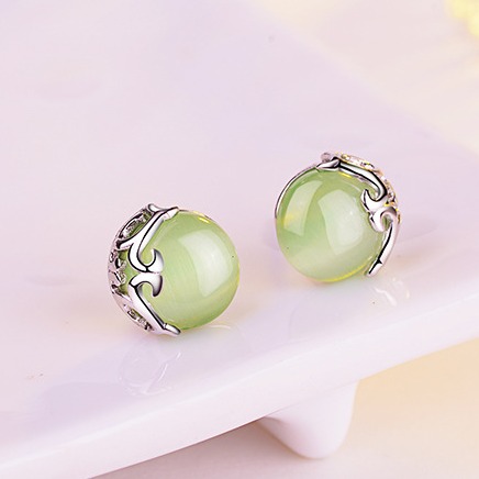 Designer Antique Pearl Ladies Earrings