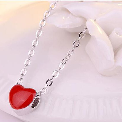 Modern Antique Heart Shaped Necklace