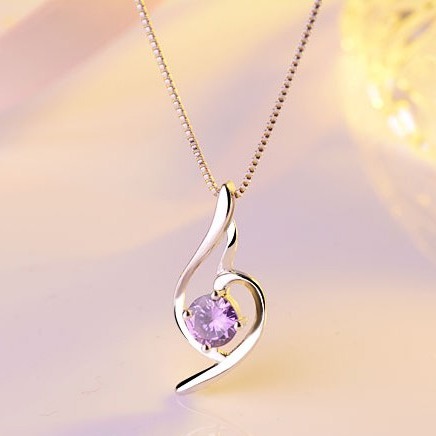 Modern Heart Shape  Necklace For Women