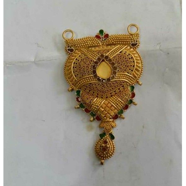916 Designer Gold Ladies Pendant