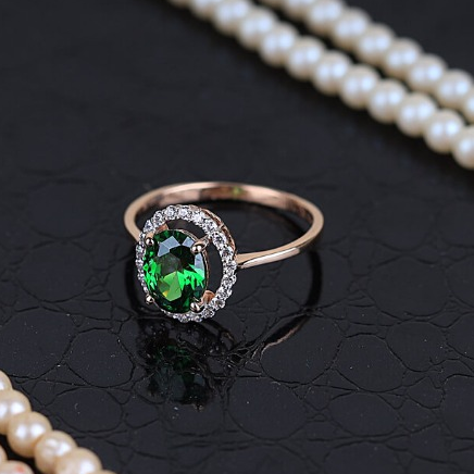 Green Solitaire with cz ladies ring