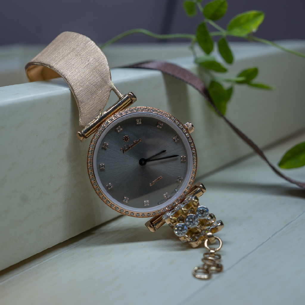 18KT Rose Gold Ladies Watch