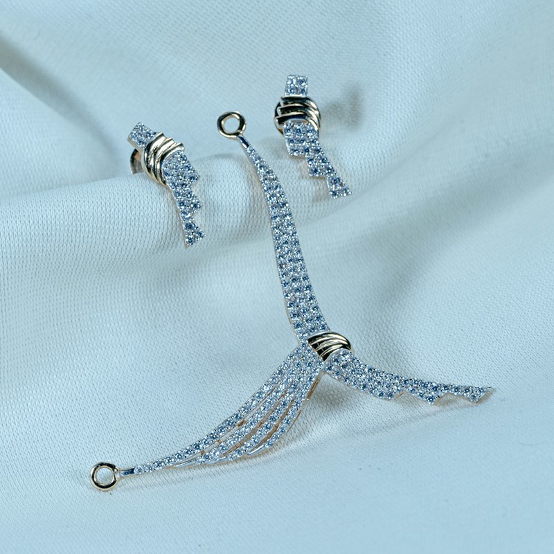 18ct gold cz diamond pendant set mangalsutra