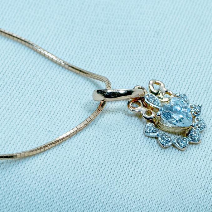 Gold Classic pendant P18-584