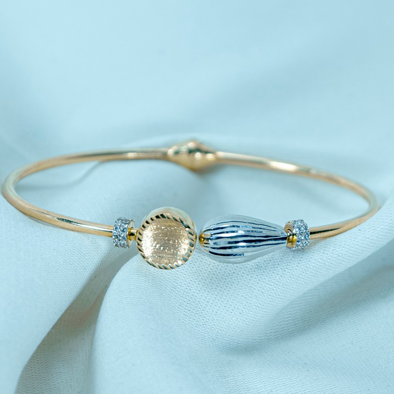 22kt gold antique bracelet  lbi-182