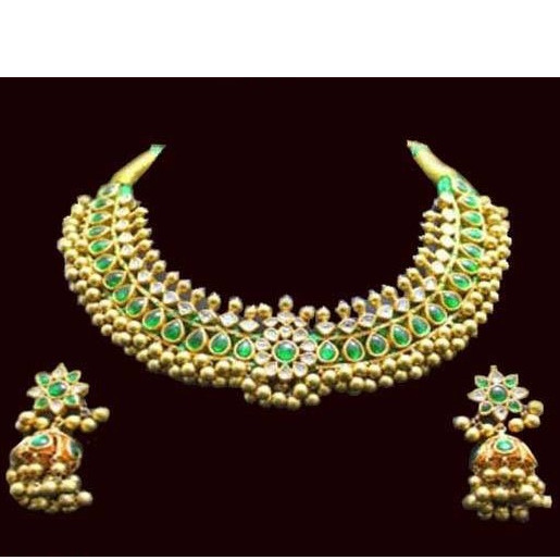 south Indian Wedding Jewellery Tussi Necklace Gold Finished Kundan set