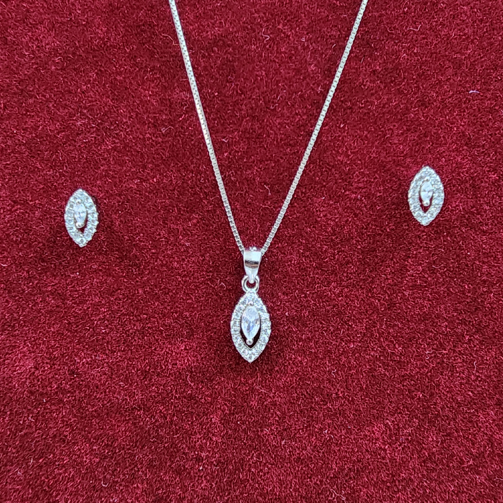 925 Sterling Silver Lightweight Diamond Chain Pendant Set For Girls