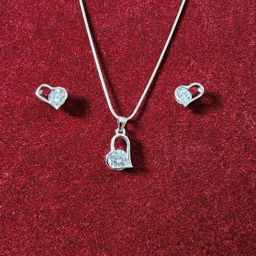 925 Sterling Silver Premium Chain Pendant Set With Exclusive Diamonds