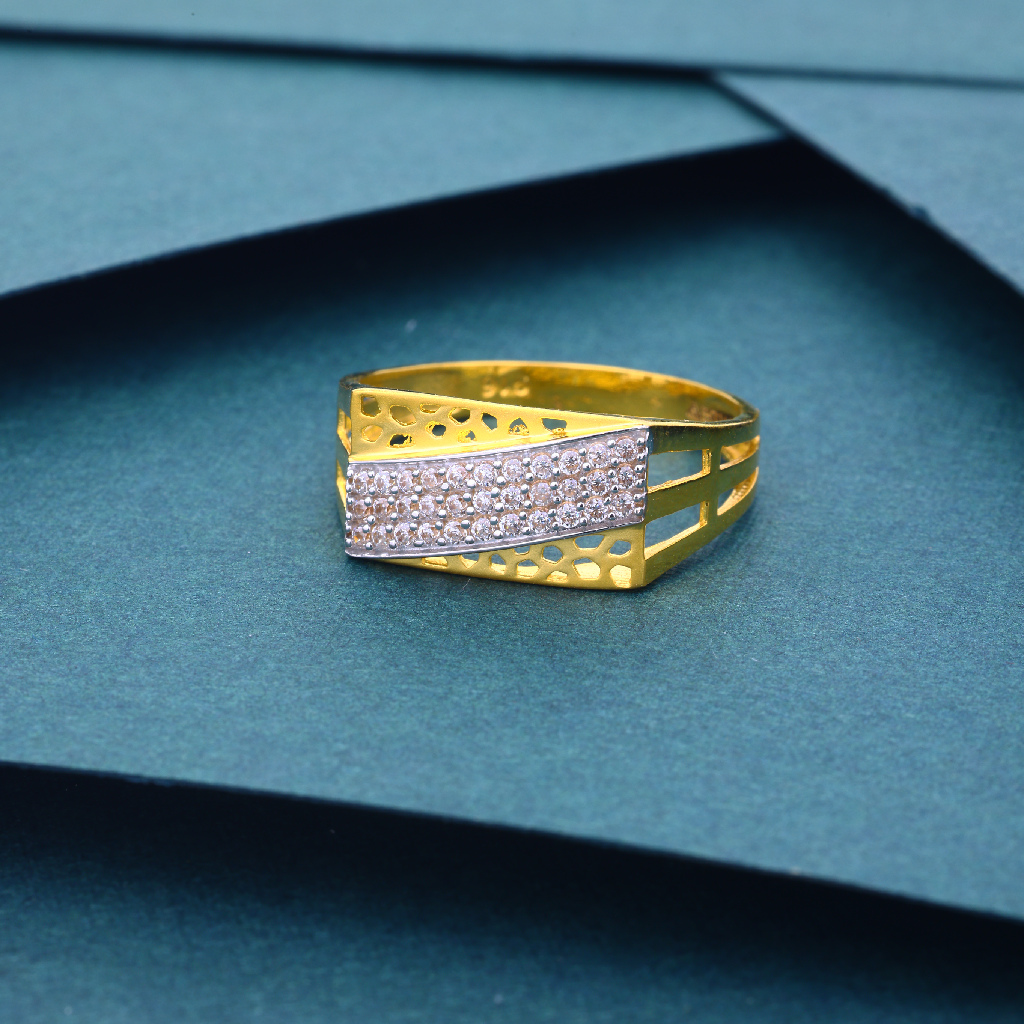 22k 916 Premium CZ Diamond & Cutting Work Gold Ring For Men's