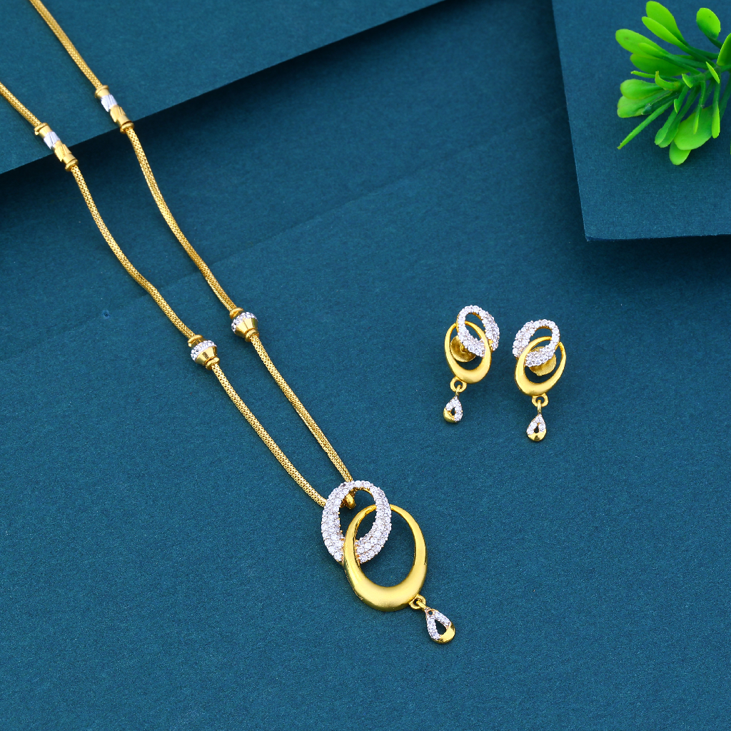 22k gold two tone ladies necklace set