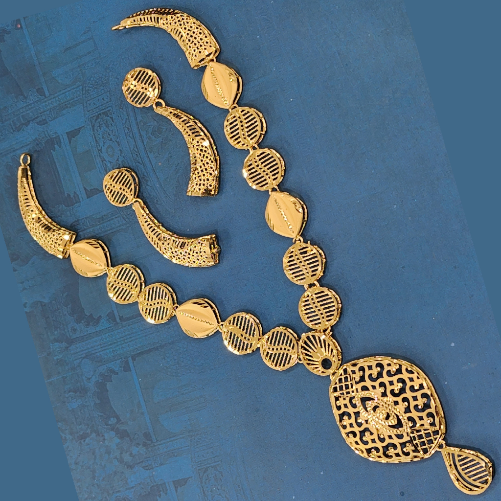 1 Gram Gold Forming Exclusive Necklace Set